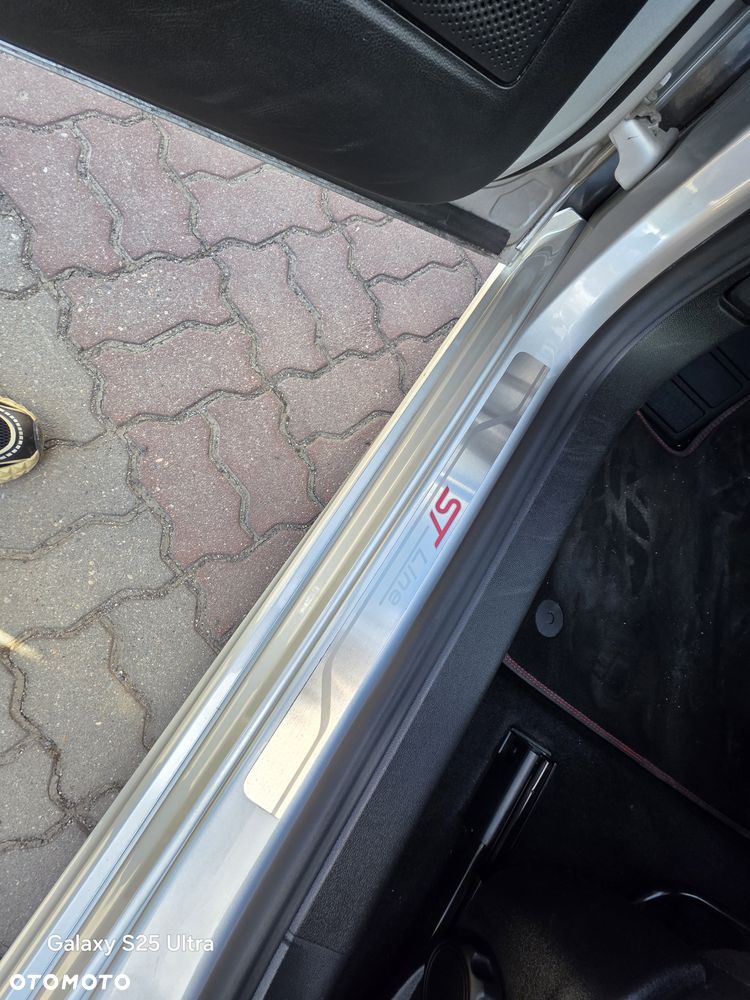 Ford Focus 1.5 EcoBoost ST-Line ASS - 27