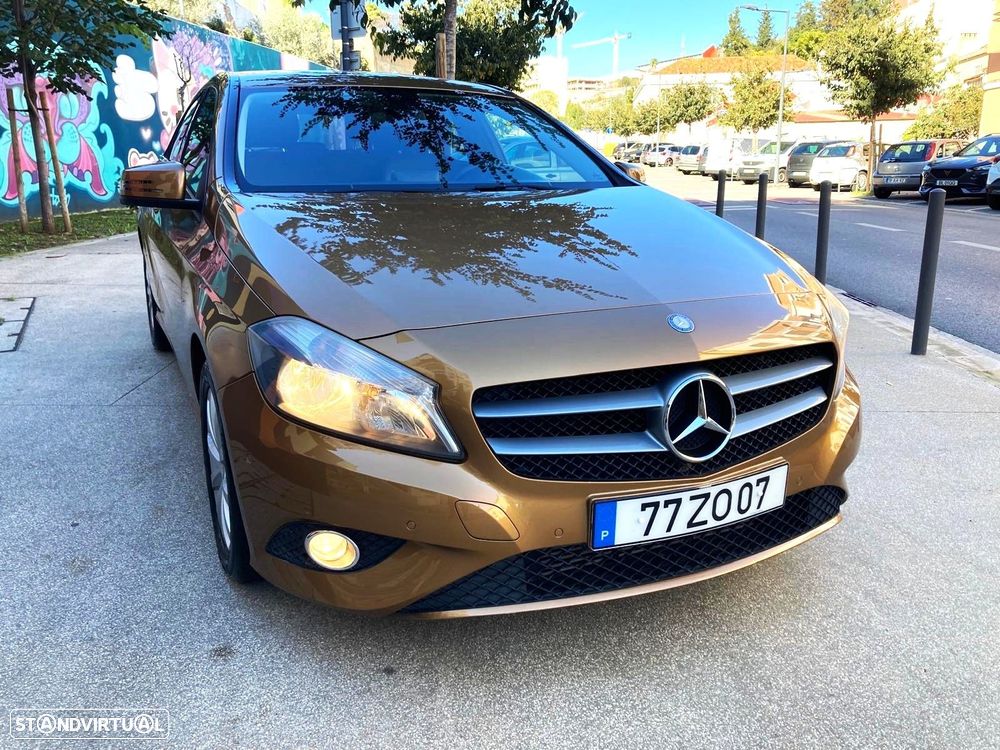 Mercedes-Benz A 200 - 30