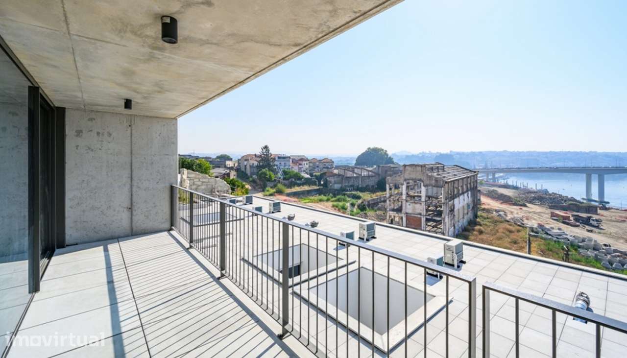 Apartamento T2 com vistas para o rio Douro no Porto - Grande imagem: 3/19