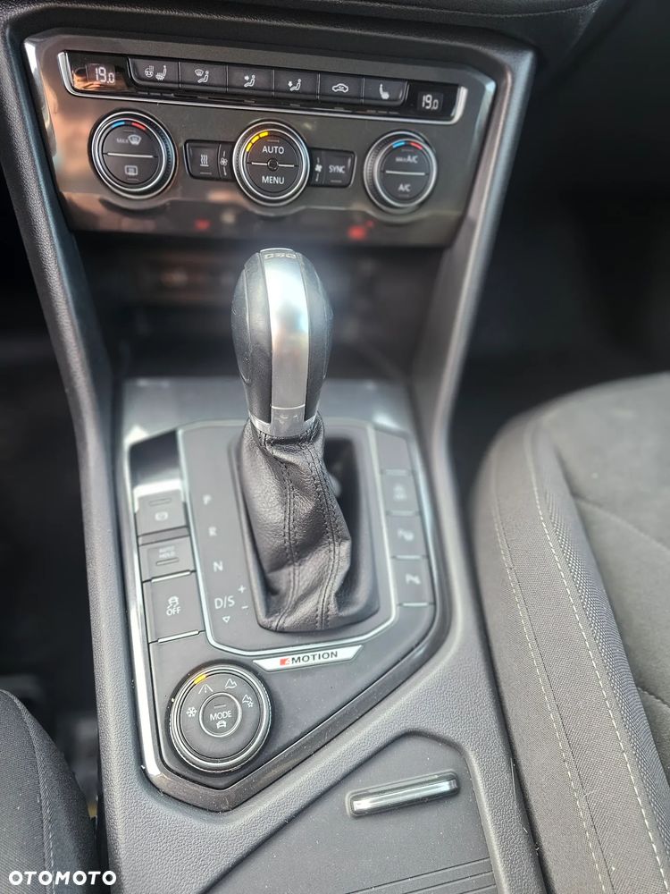 Volkswagen Tiguan 2.0 TDI SCR 4MOTION DSG Highline - 7