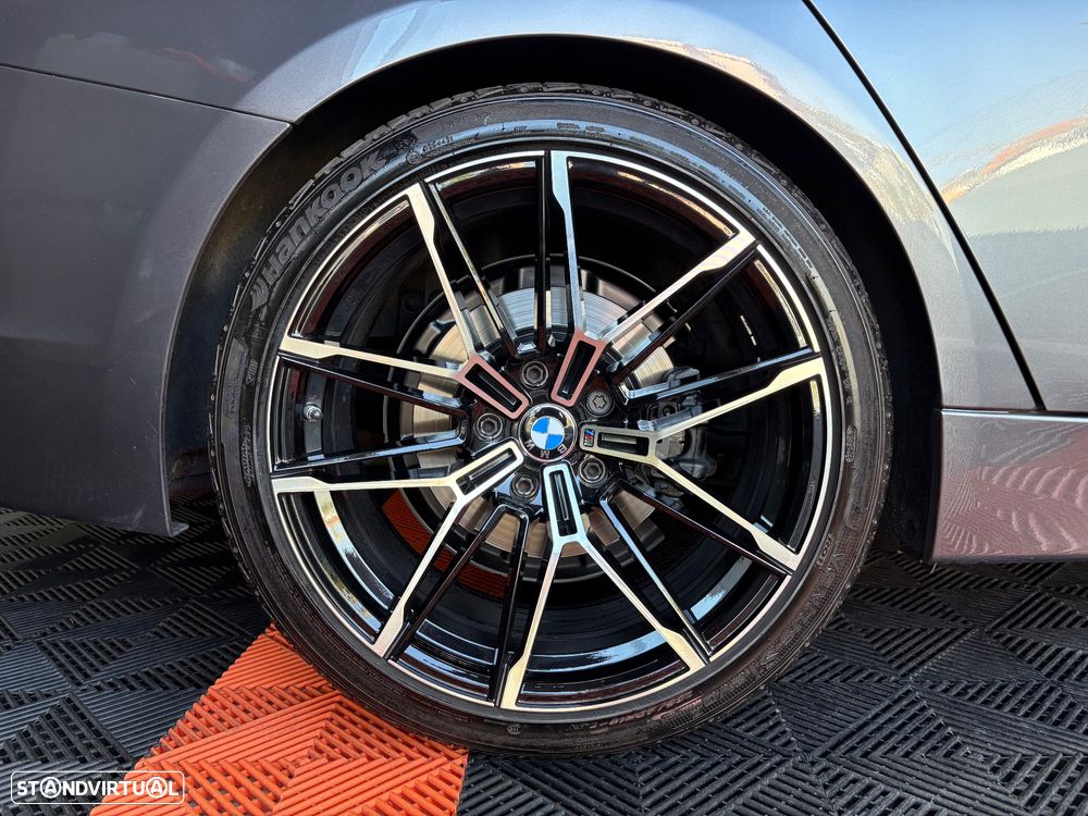 BMW 320 d Touring Sport-Aut. Efficient Dynamics Edition - 27