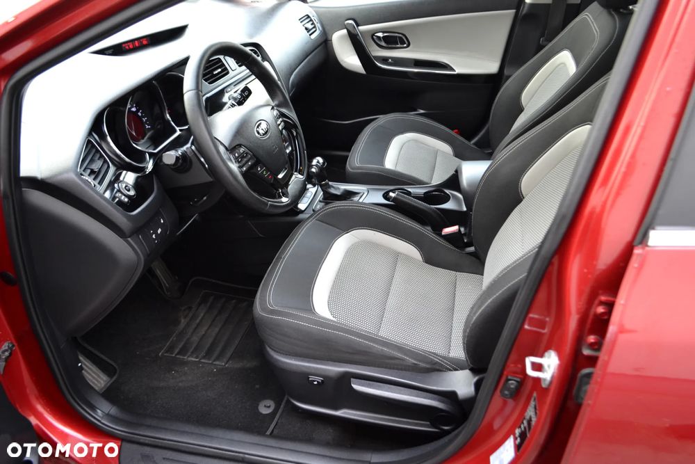 Kia Ceed 1.6 GDI L DCT - 15