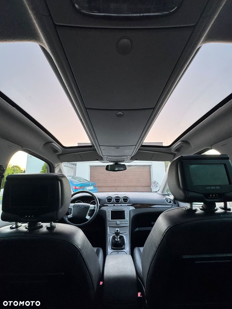 Ford Galaxy 2.0 TDCi DPF Ghia - 27