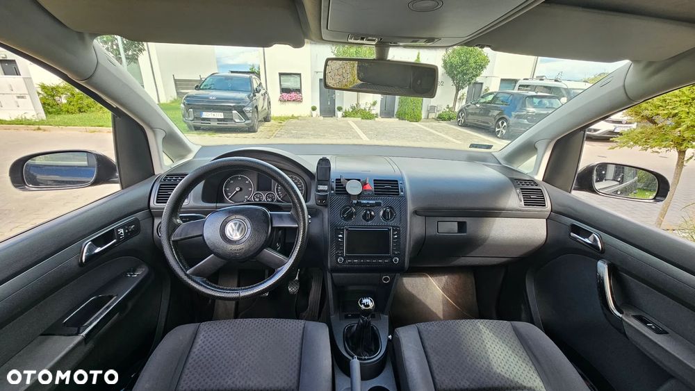 Volkswagen Touran 1.9 TDI Trendline - 1