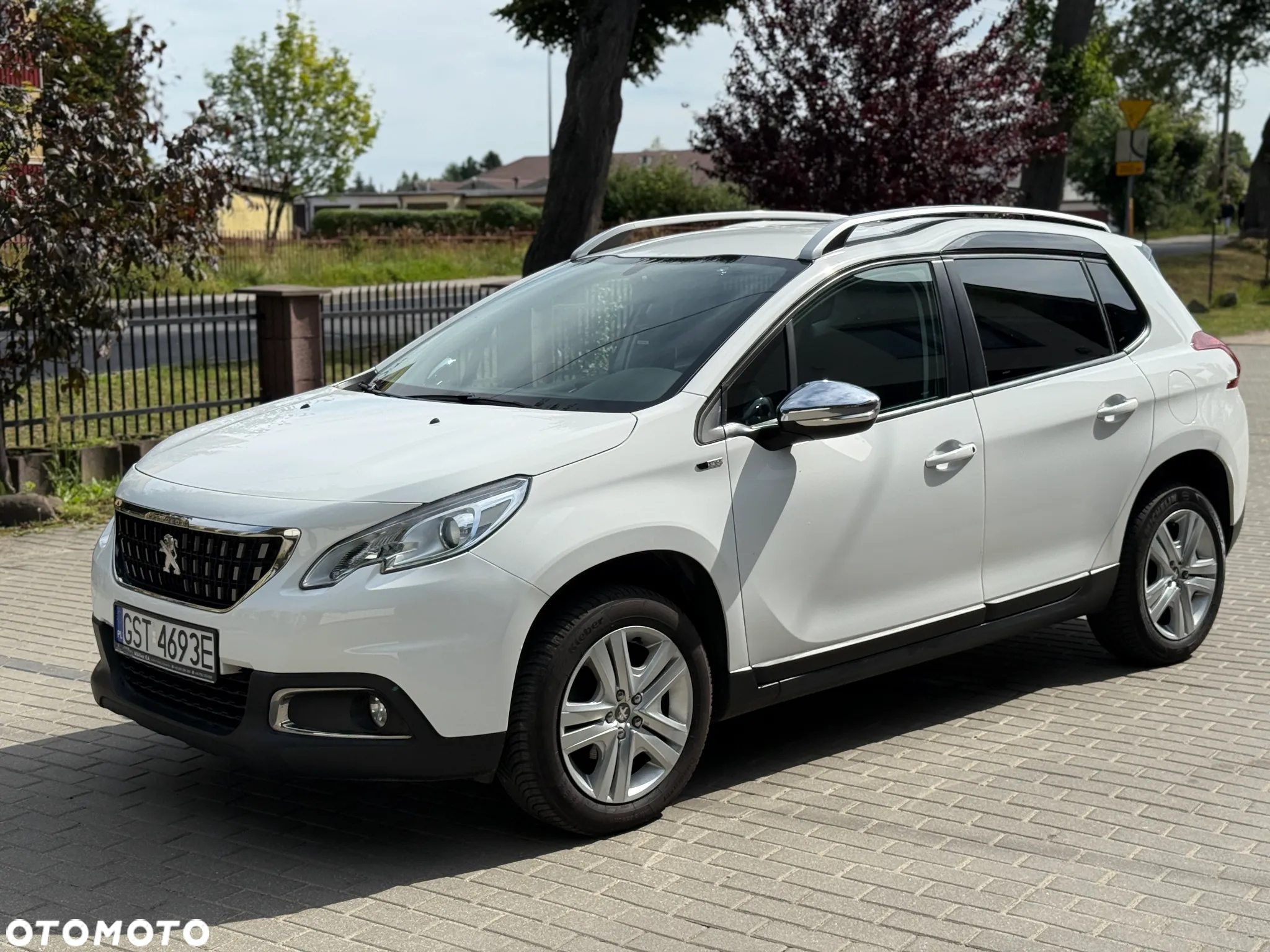Peugeot 2008 1.6 BlueHDi Style - 2