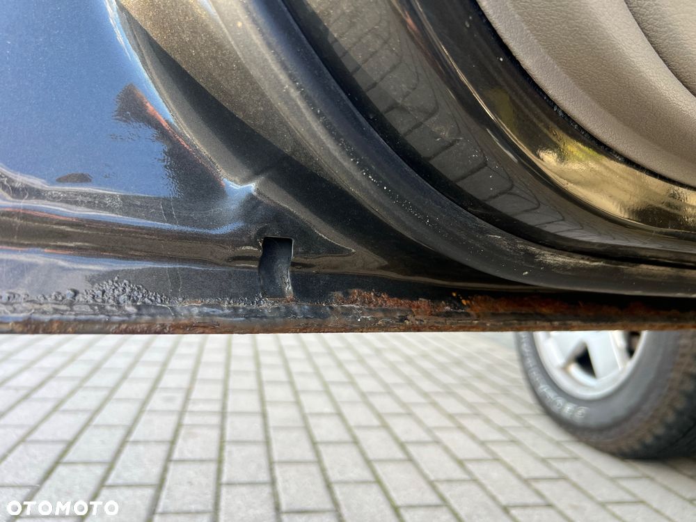 Jeep Commander 3.7 V6 - 6