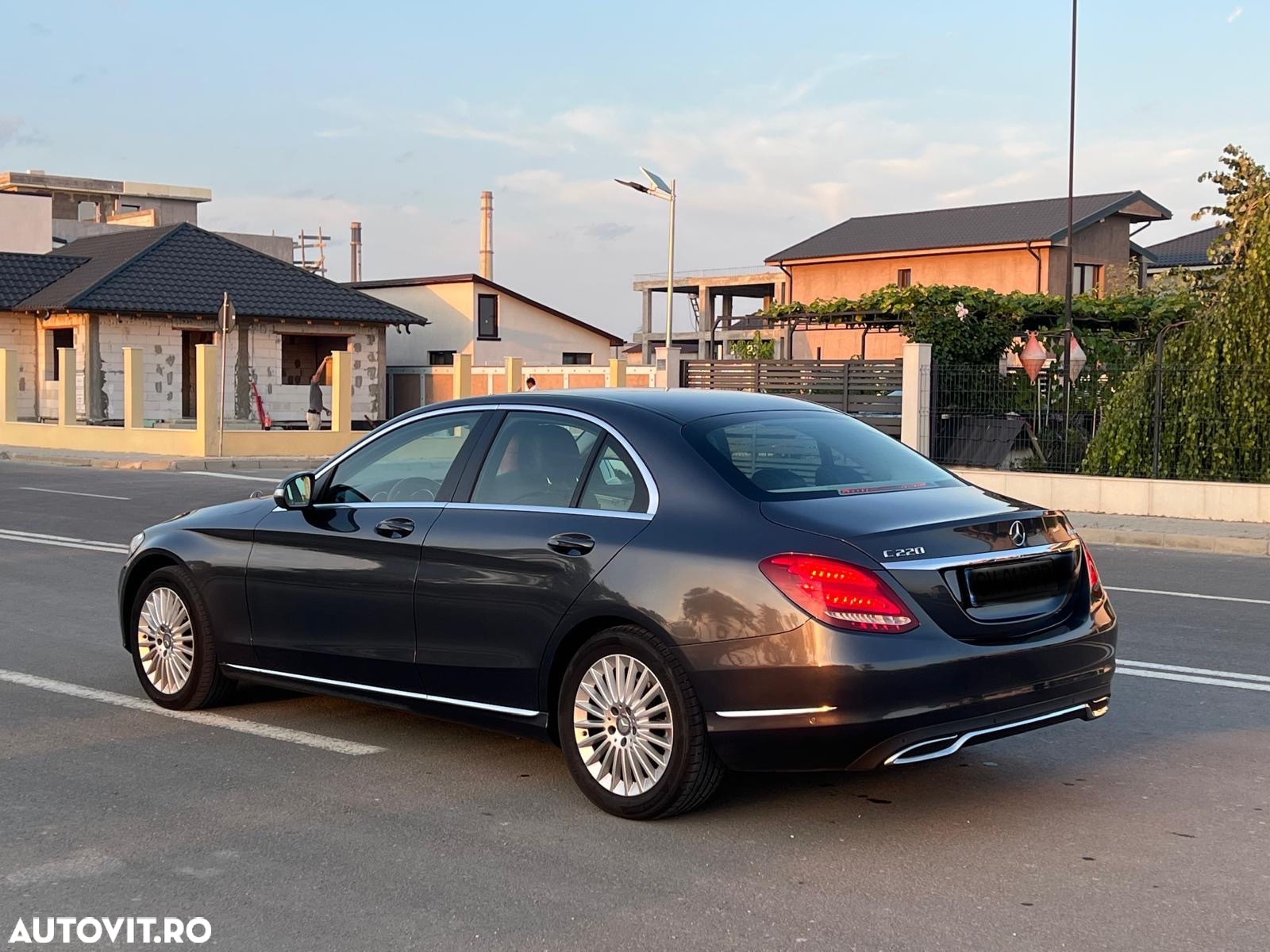 Mercedes-Benz C 220 d 4MATIC Aut. - 3