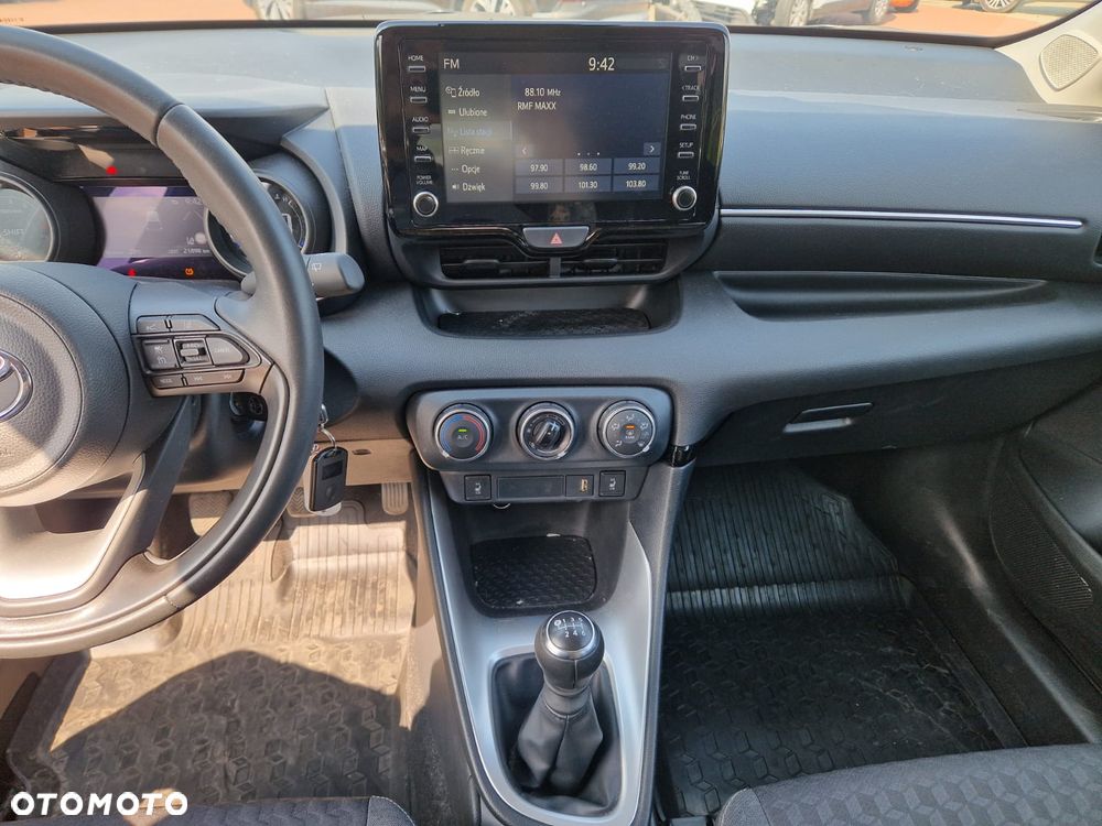 Toyota Yaris 1.5 VVT-i Comfort - 12