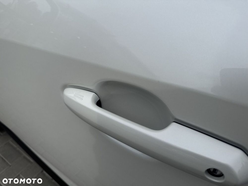Toyota RAV4 2.0 Comfort 4x2 MS - 26