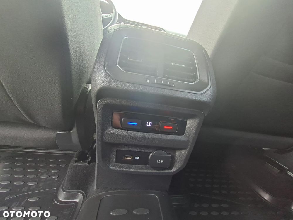 Volkswagen Tiguan 2.0 TDI SCR (BlueMotion Technology) DSG Trendline - 23