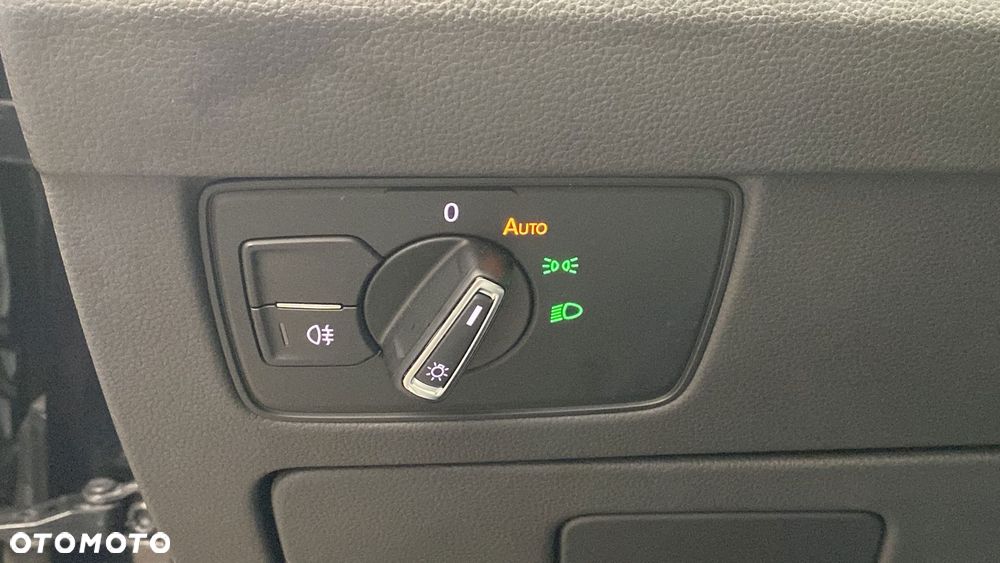 Volkswagen Arteon 2.0 TDI Elegance DSG - 23