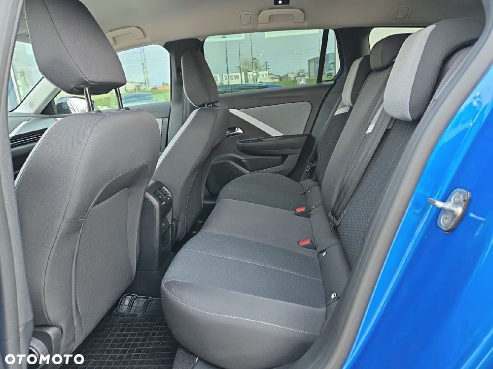 Opel Astra 1.2 T Business Edition S&S - 10