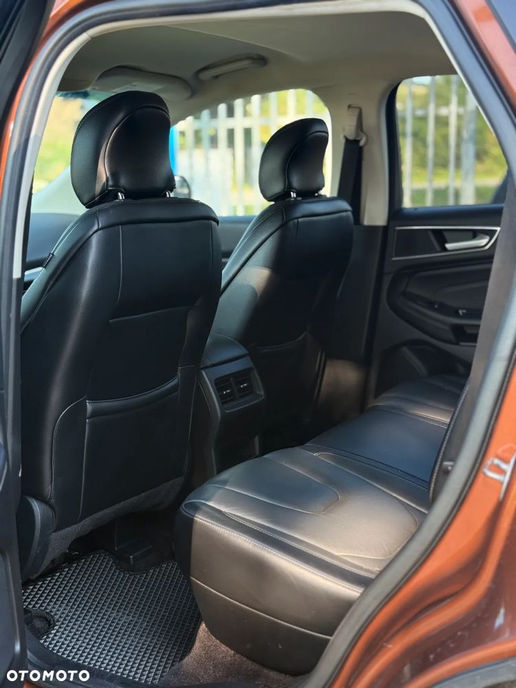 Ford Edge - 11