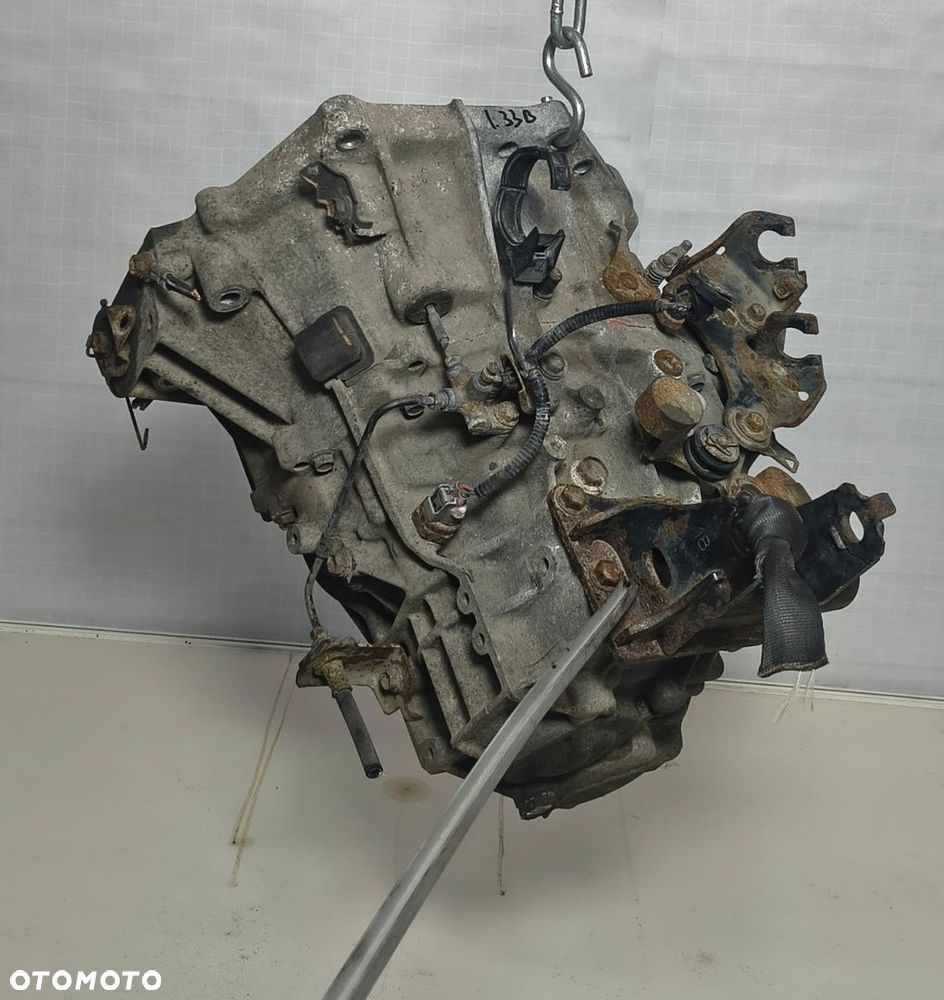 Skrzynia biegów manualna Toyota Yaris Auris 1.3 VVT-i 3030052420 - 5