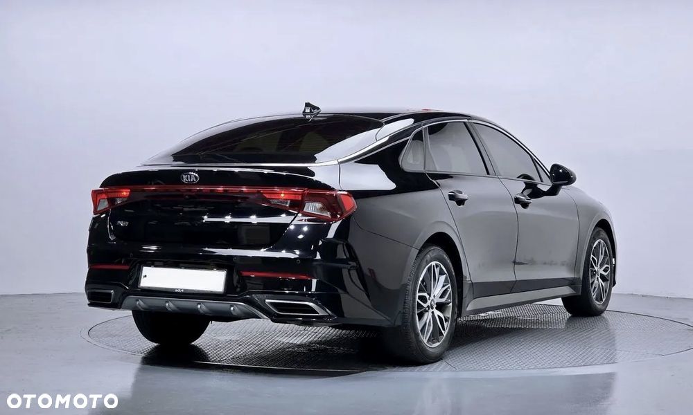 Kia K5 - 3