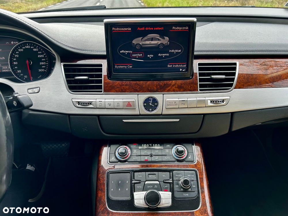 Audi A8 - 21