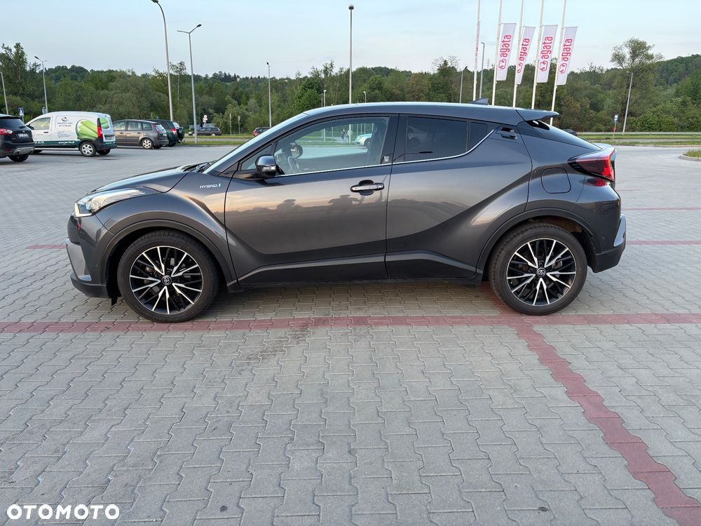 Toyota C-HR Style - 4