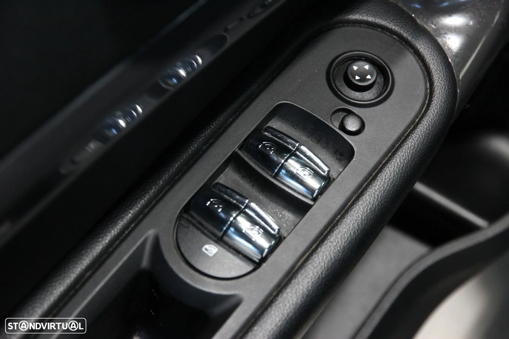 MINI Countryman Cooper SE ALL4 Auto - 12