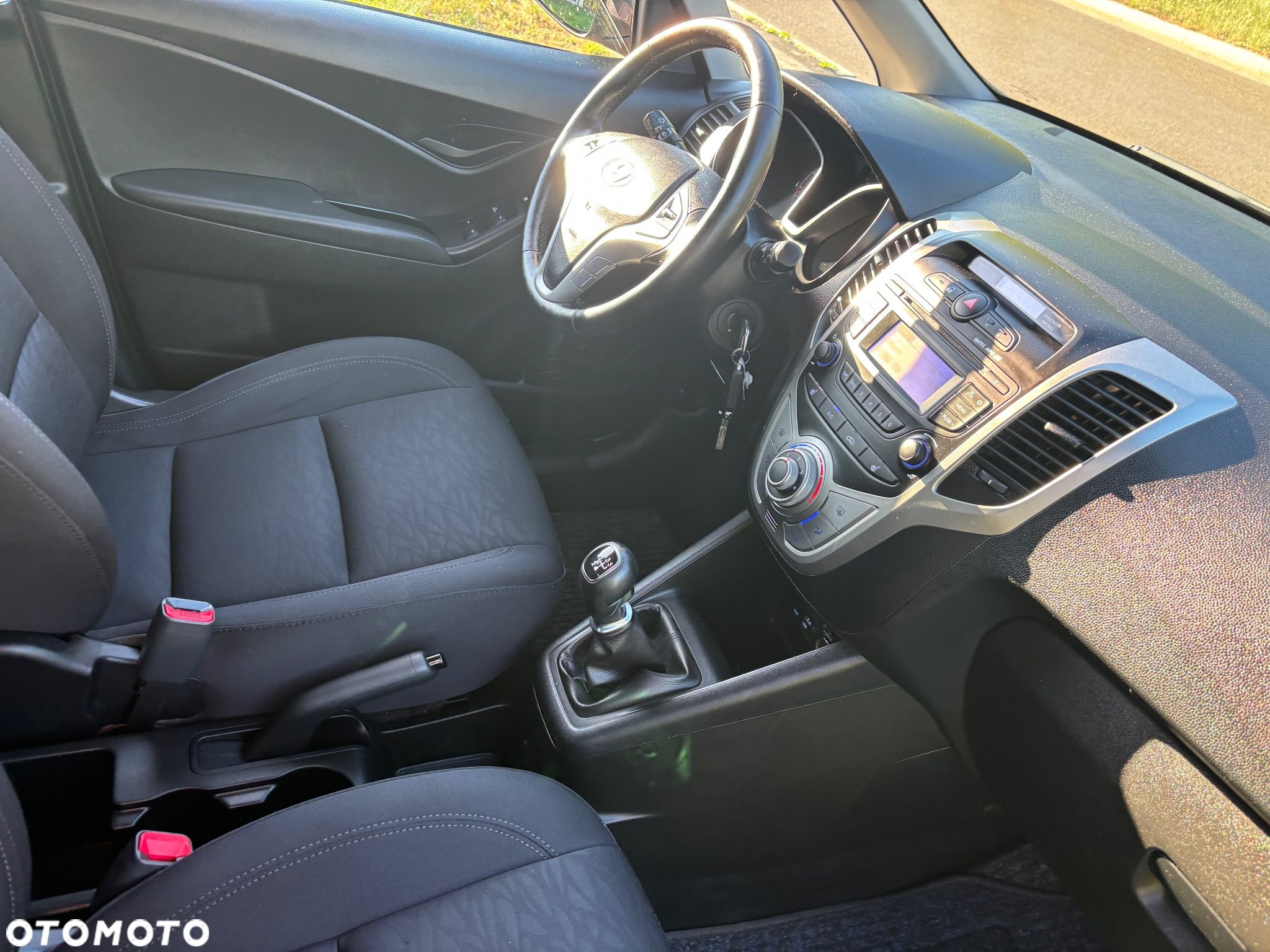 Hyundai ix20 1.4 blue Comfort - 9