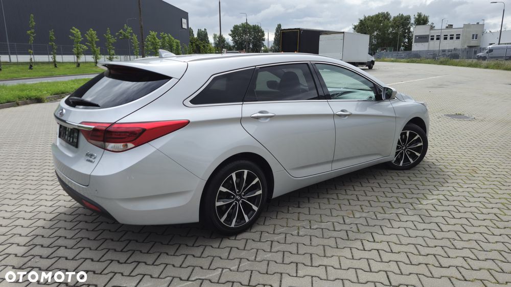 Hyundai i40 Kombi 1.7 CRDi Premium - 9