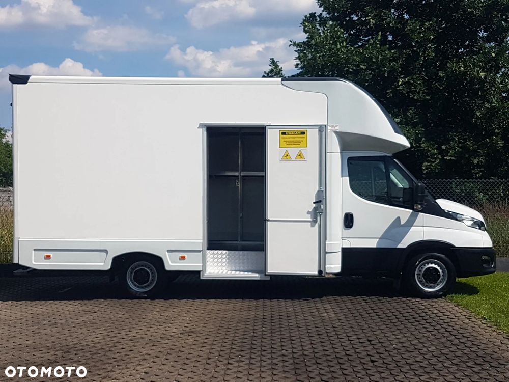 Iveco DAILY KONTENER NISKOPODŁOGOWY 4,44x2,23x2,42 SKLEP BAR FOODTRUCK KAMPER KLIMA KONIOWÓZ 35S14 - 21