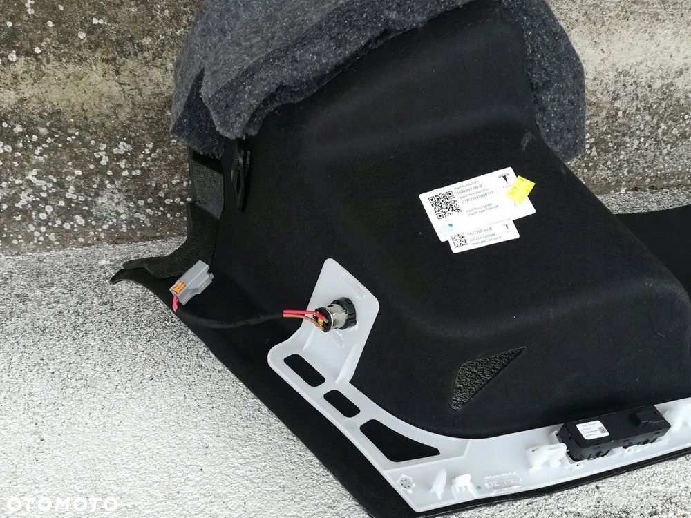 TESLA Y BOCZEK TAPICERKA BAGAŻNIKA LEWY 1622207-00-B ORYGINAŁ - 6