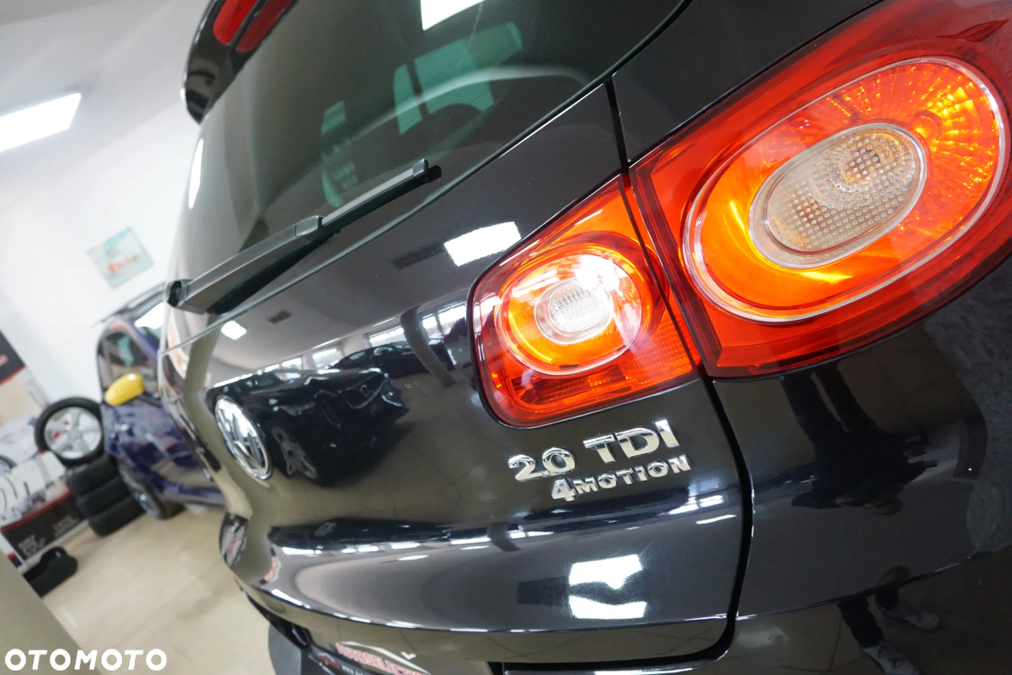 Volkswagen Tiguan 2.0 TDI 4Mot Sport DSG - 10