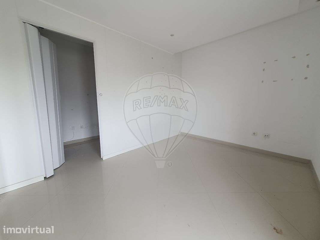 Apartamento T4 para venda - Grande imagem: 5/37