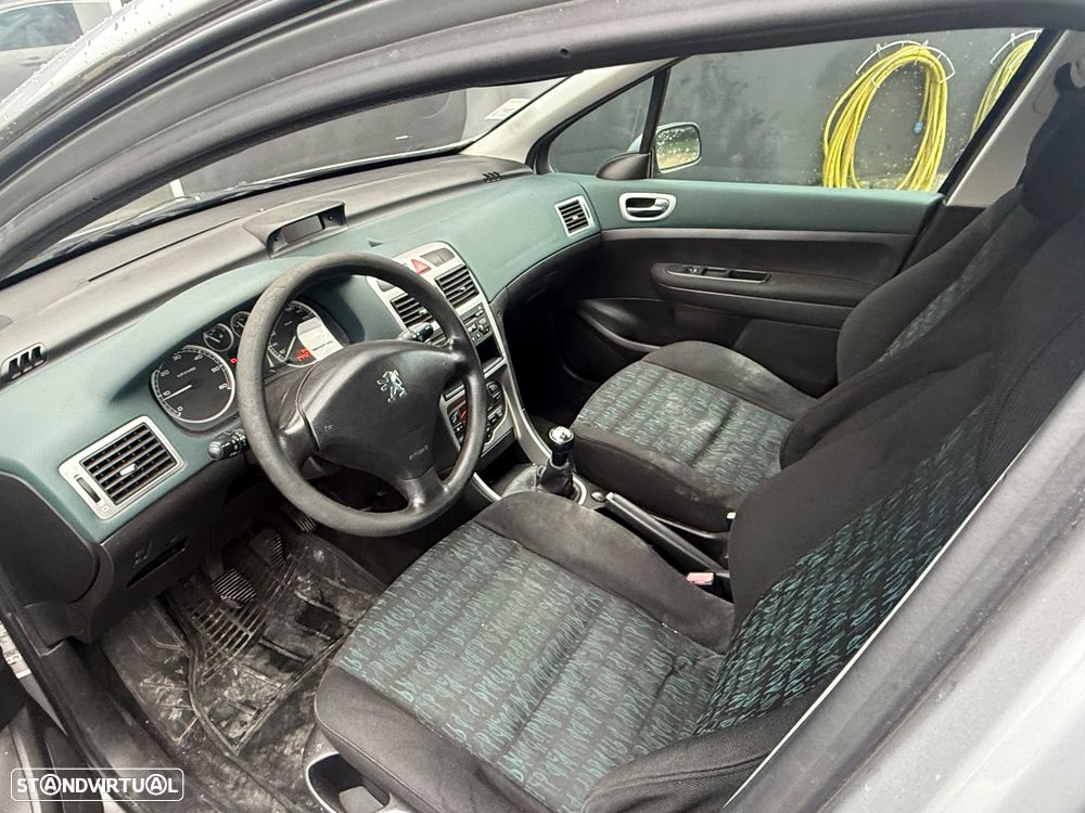 Peugeot 307 2.0 HDi 136 XSi - 23