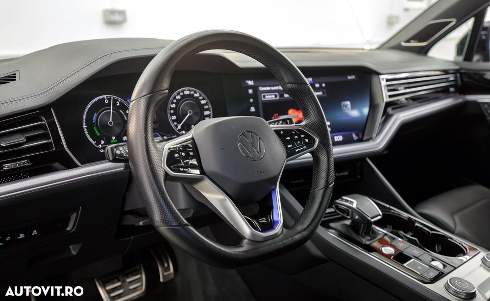 Volkswagen Touareg - 20