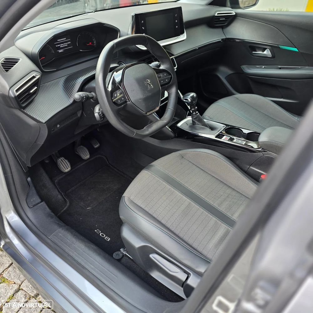 Peugeot 208 1.2 PureTech Allure Pack - 9