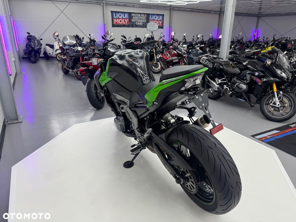 Kawasaki Z - 38