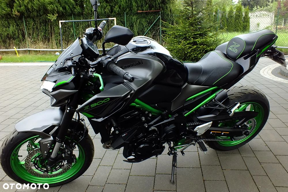 Kawasaki Z 900 - 3