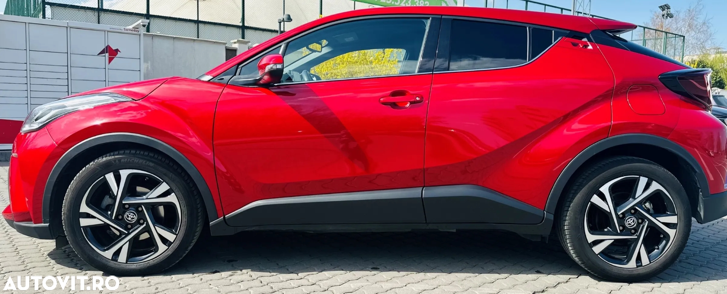 Toyota C-HR 1.8 HSD 122 CP 4x2 CVT Cult - 2