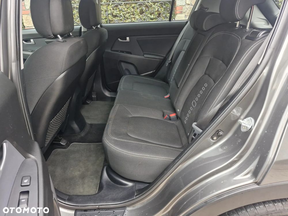 Kia Sportage 2.0 CVVT 2WD Automatik Vision - 17