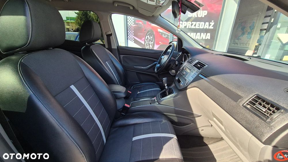 Ford Kuga 2.0 TDCi Titanium - 6