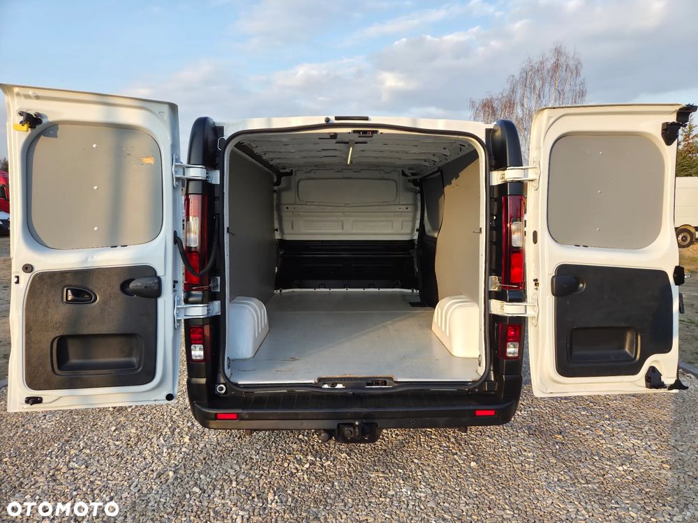 Renault Trafic L2H1 1.6 dCi 125 km  cena 37 800 netto - 10