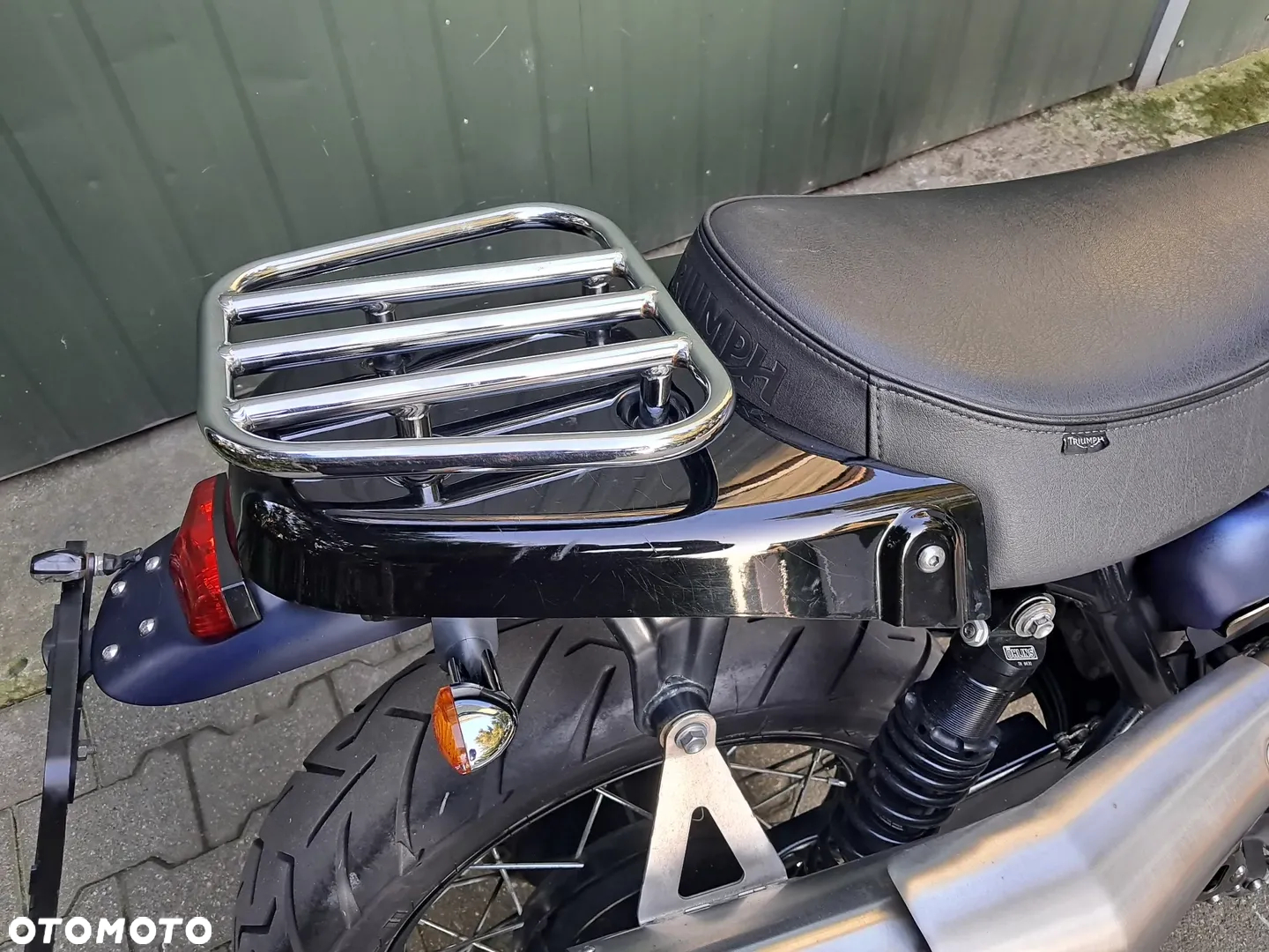 Triumph Bonneville - 14