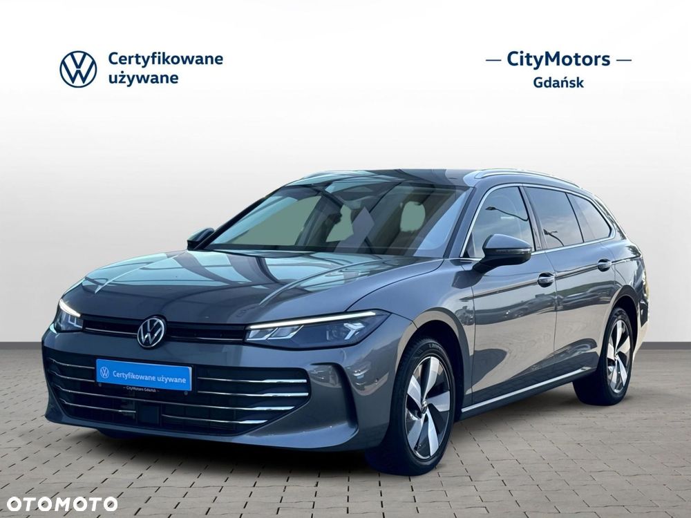 Volkswagen Passat - 2