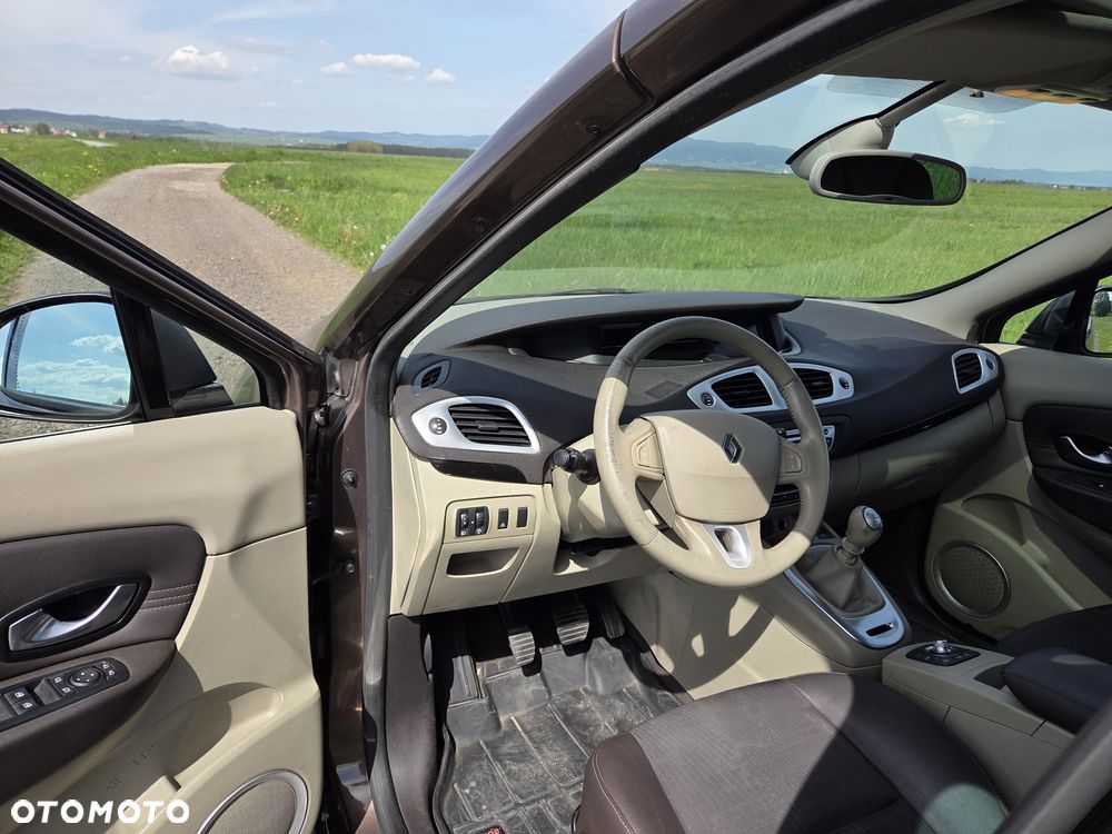 Renault Grand Scenic - 7