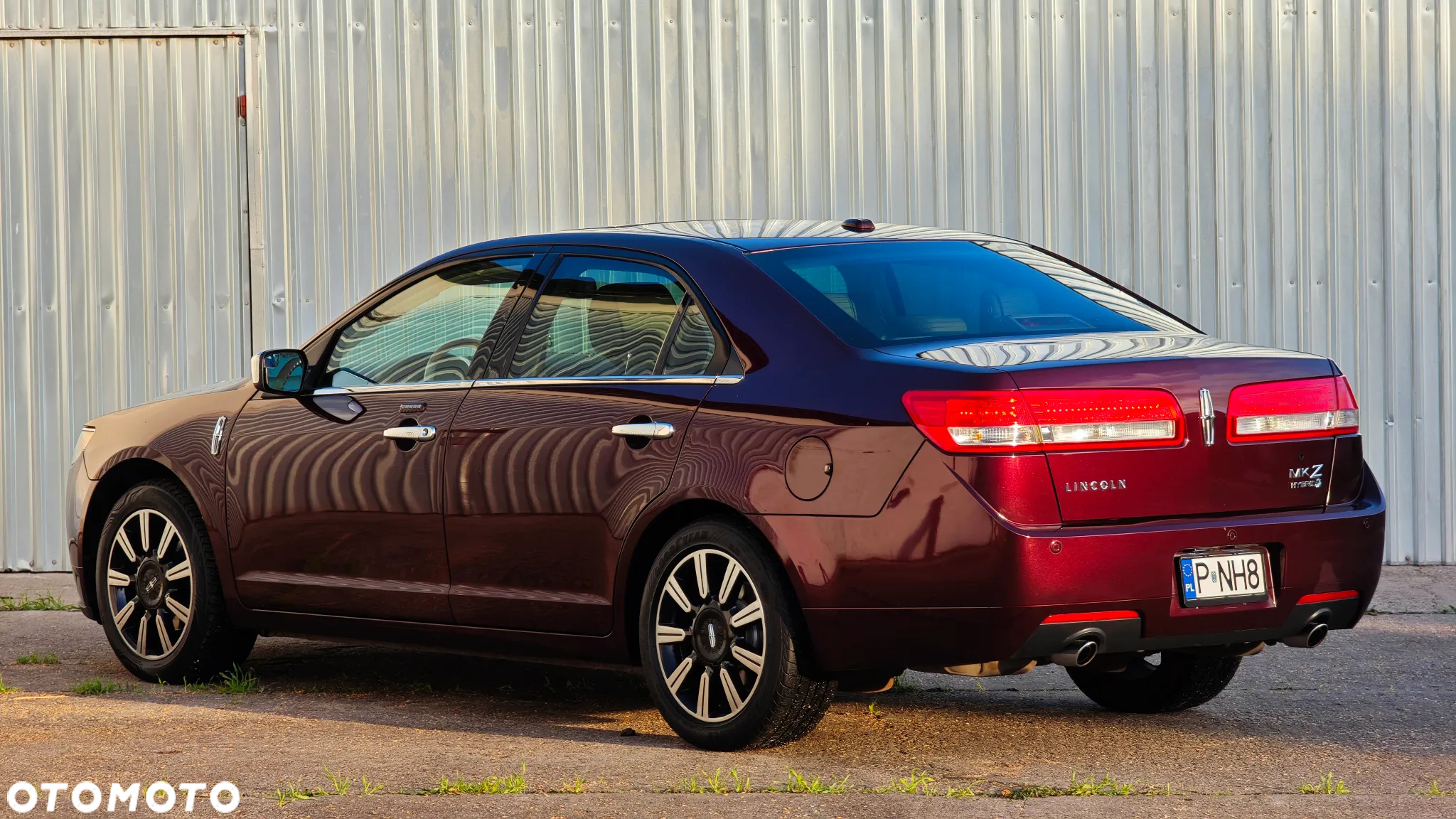 Lincoln MKZ - 5