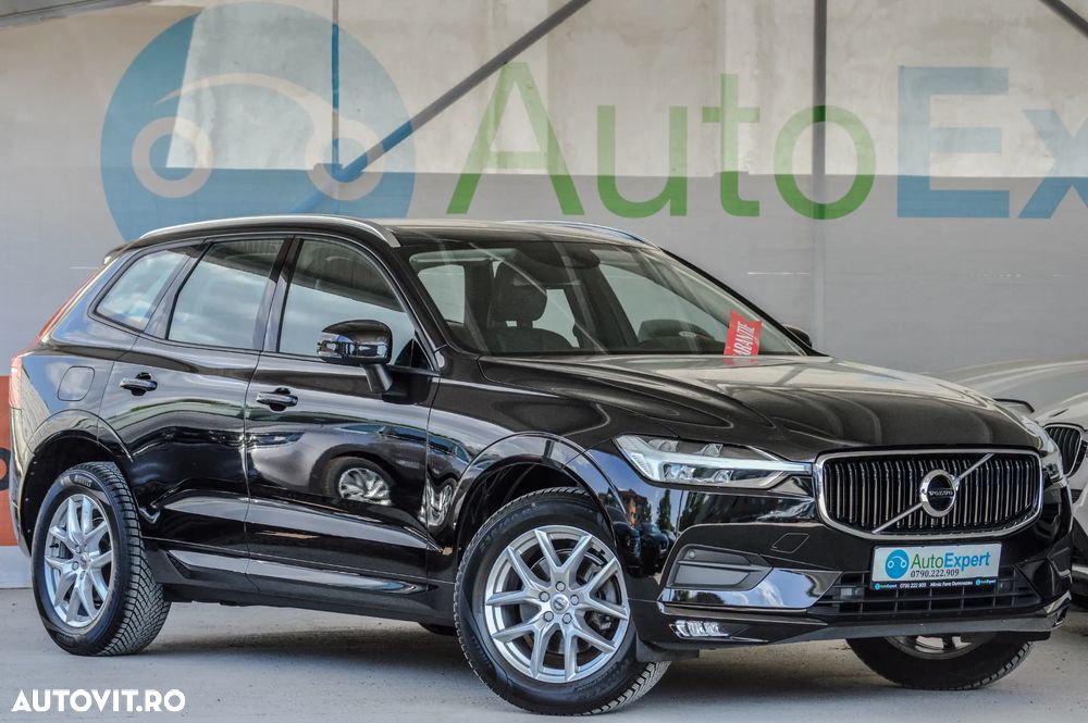 Volvo XC 60 D4 AWD Geartronic Momentum - 32