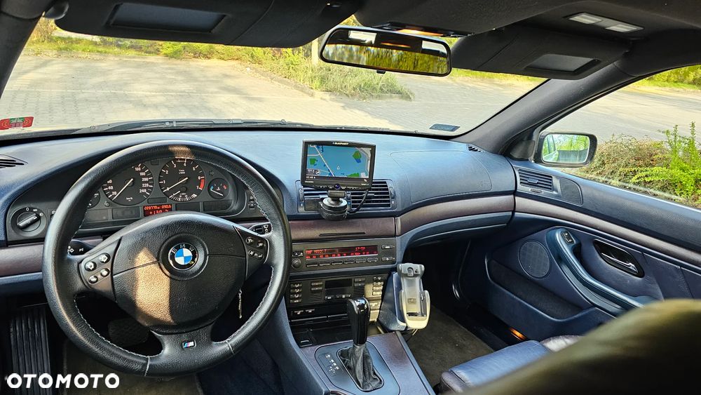 BMW Seria 5 - 23