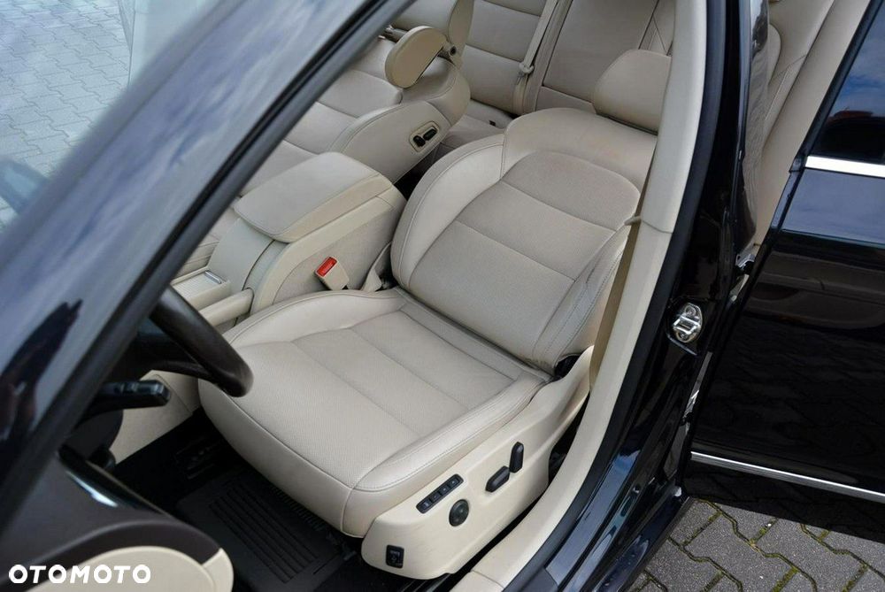 Skoda Superb 2.0 TDI DSG L&K - 21