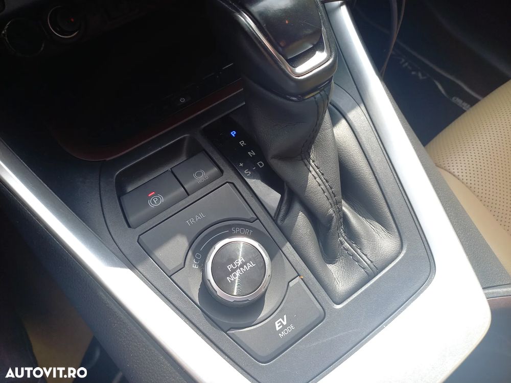 Toyota RAV4 2.5 VVT-iE 4x4 Luxury Premium - 31