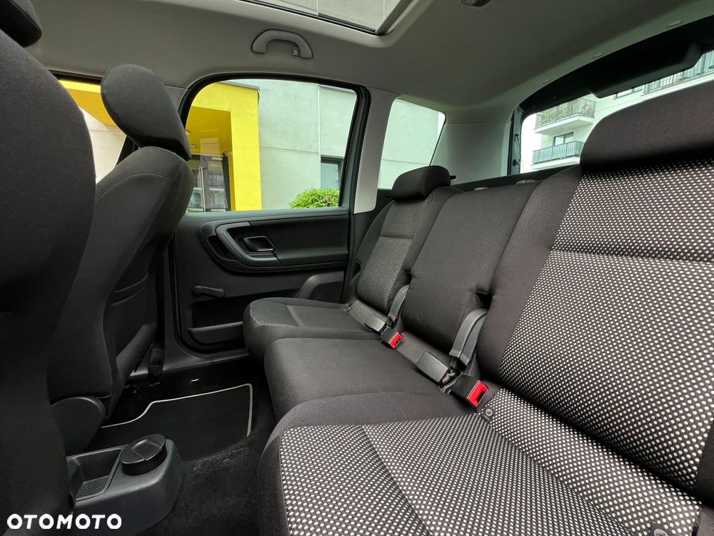 Skoda Roomster 1.4 16V Scout - 17