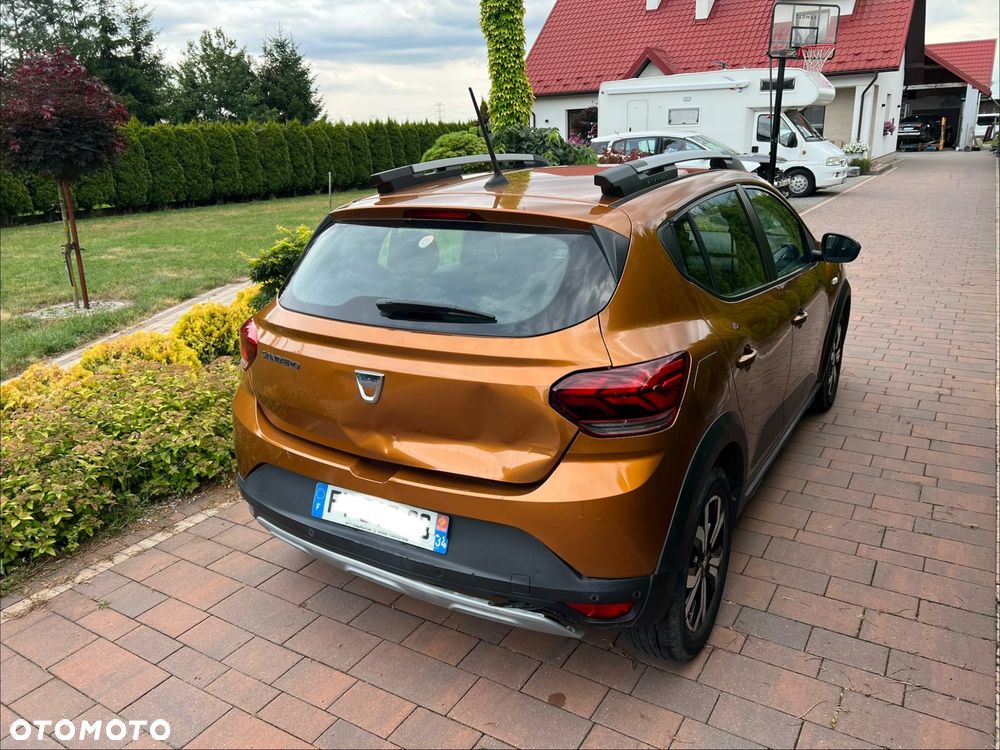 Dacia Sandero - 10