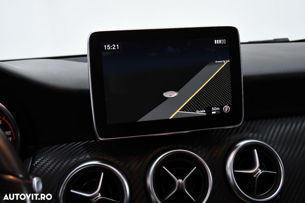 Mercedes-Benz A 200 - 30