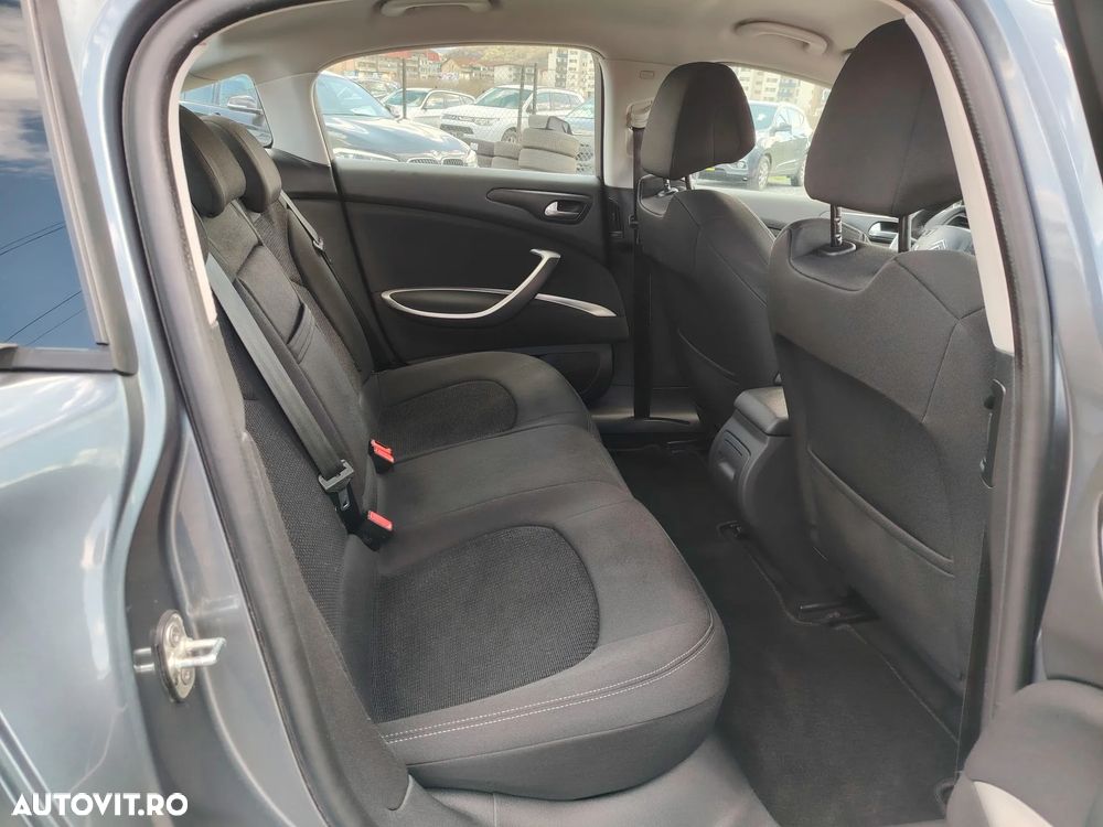Citroën C5 HDi 140 FAP Exclusive - 8