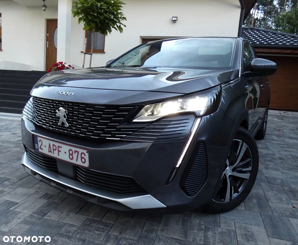 Peugeot 3008 1.6 PureTech Hybrid PHEV Allure Pack S&S EAT8 - 37